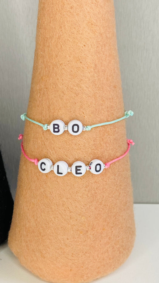 Naamarmband (zwart-wit)